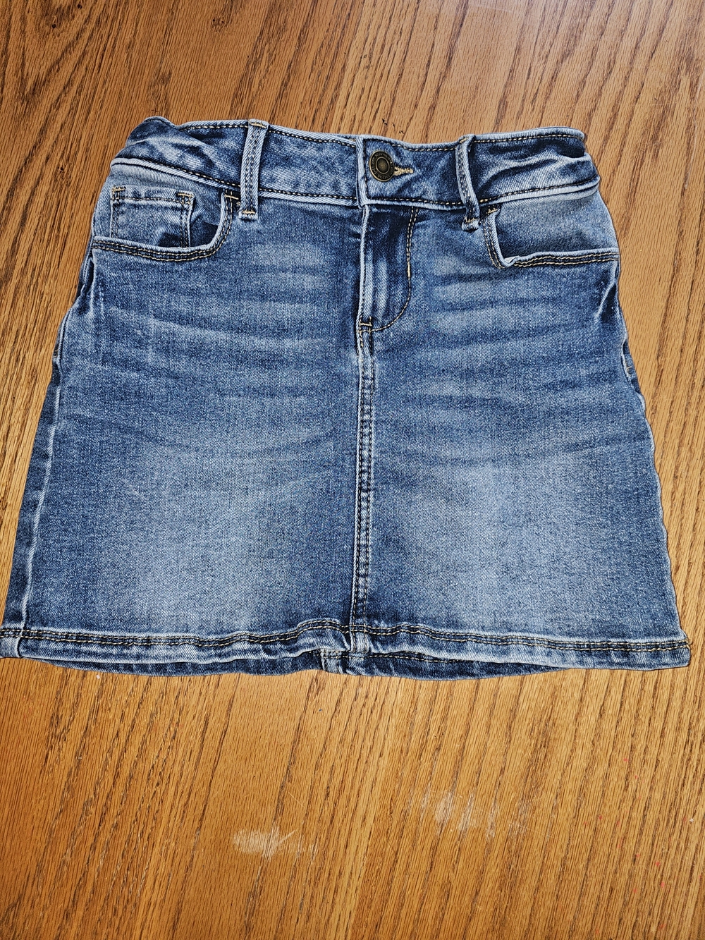 SO Kohls Girls Classic Medium Wash Denim Mini Skirt Size 8